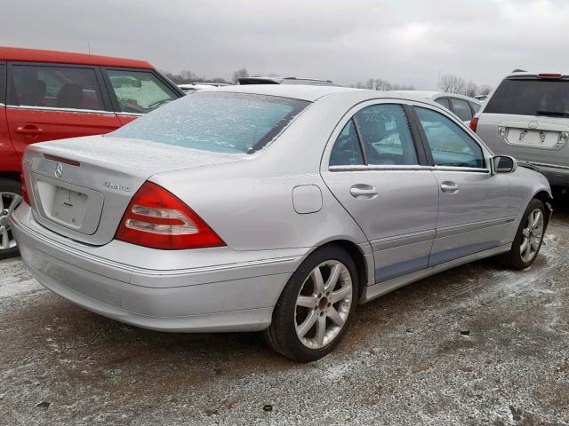 WDBRF84J23F385956 - 2003 MERCEDES-BENZ C 320 4MAT SILVER photo 4