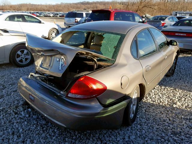 1FAFP56U67A157815 - 2007 FORD TAURUS SEL GOLD photo 4