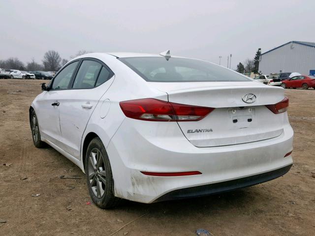 5NPD84LF6JH321093 - 2018 HYUNDAI ELANTRA SE WHITE photo 3