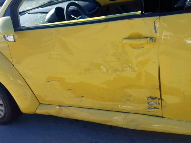 3VWBK31C55M405205 - 2005 VOLKSWAGEN NEW BEETLE YELLOW photo 9