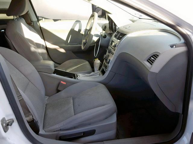 1G1ZA5EUXBF105330 - 2011 CHEVROLET MALIBU LS Ақ фото 5