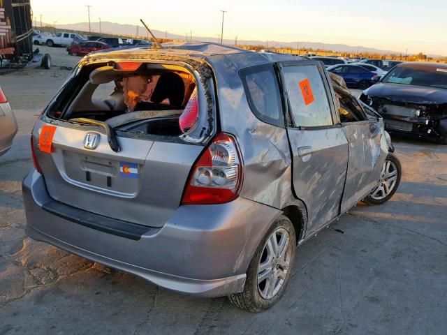 JHMGD37688S022700 - 2008 HONDA FIT SPORT SILVER photo 4