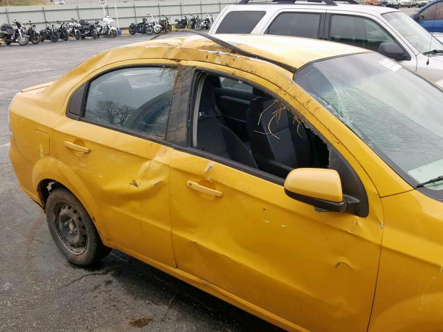 KL1TD5DE2BB132812 - 2011 CHEVROLET AVEO LS YELLOW photo 9