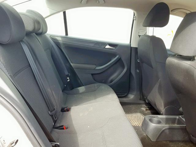 3VW2K7AJXCM381857 - 2012 VOLKSWAGEN JETTA BASE Արծաթագույն լուսանկար 6