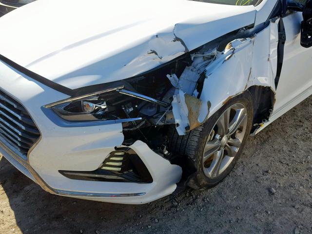 5NPE34AF0JH606796 - 2018 HYUNDAI SONATA SPO WHITE photo 9