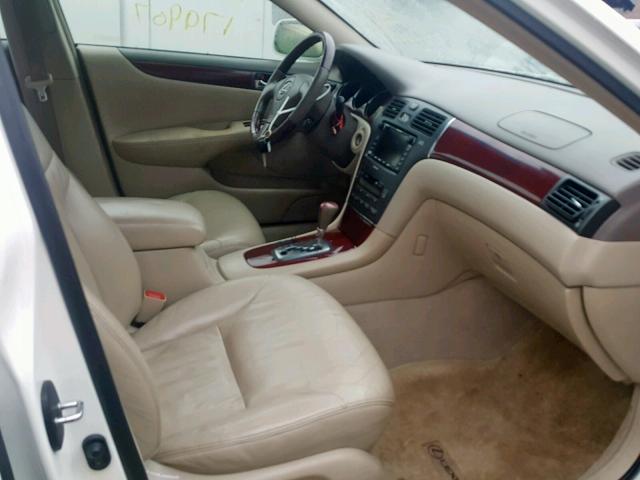 JTHBF30G920010436 - 2002 LEXUS ES 300 WHITE photo 5