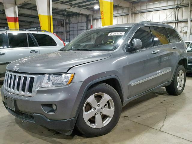 1C4RJFAT3CC157038 - 2012 JEEP GRAND CHER GRAY photo 2