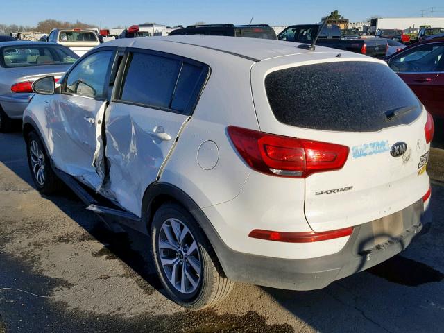 KNDPBCAC9F7790742 - 2015 KIA SPORTAGE L WHITE photo 3