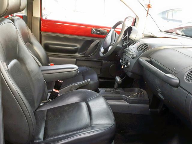 3VWPG31C58M509401 - 2008 VOLKSWAGEN NEW BEETLE RED photo 5