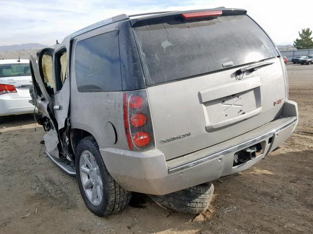 1GKFK63838J127585 - 2008 GMC YUKON DENA GRAY photo 3