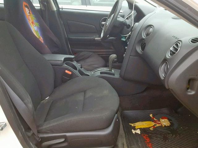 2G2WP552461283307 - 2006 PONTIAC GRAND PRIX WHITE photo 5