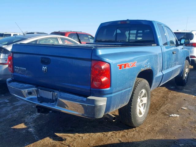 1D7HE42KX6S547306 - 2006 DODGE DAKOTA SLT BLUE photo 4