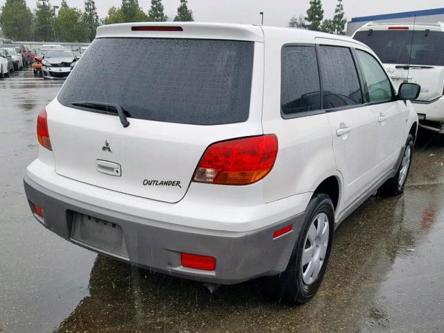 JA4LX31GX3U098550 - 2003 MITSUBISHI OUTLANDER WHITE photo 4