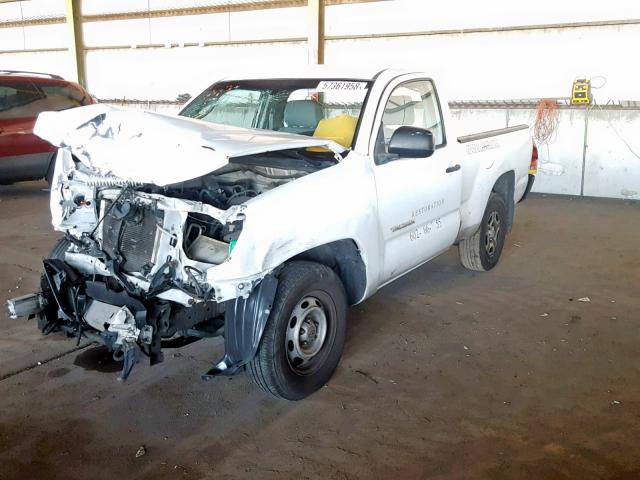 5TENX22N56Z250588 - 2006 TOYOTA TACOMA WHITE photo 2