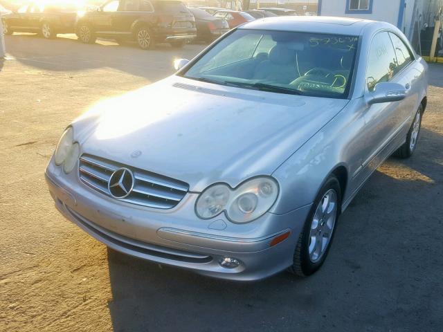 WDBTJ65J74F114951 - 2004 MERCEDES-BENZ CLK 320C SILVER photo 2