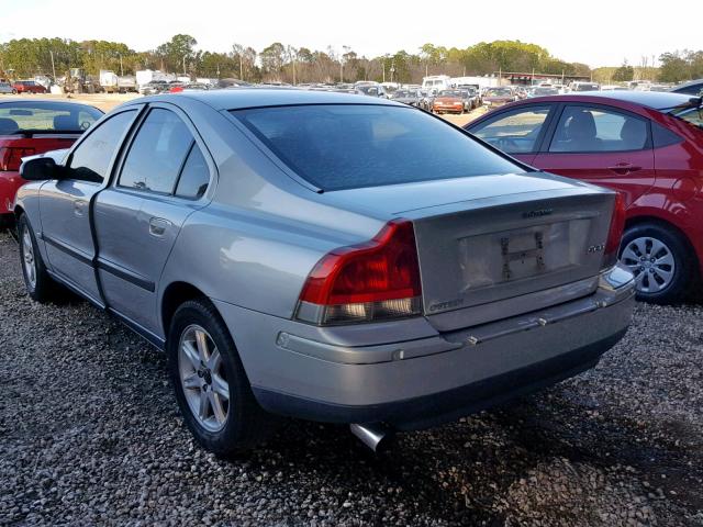 YV1RS61R822155544 - 2002 VOLVO S60 SILVER photo 3