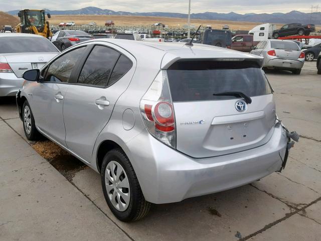 JTDKDTB39E1568013 - 2014 TOYOTA PRIUS C SILVER photo 3