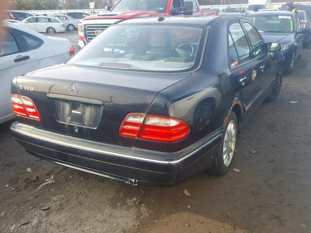 WDBJF65J0YB139972 - 2000 MERCEDES-BENZ E 320 BLACK photo 4