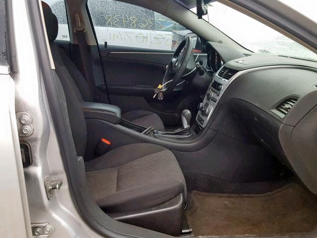 1G1ZH57B09F184301 - 2009 CHEVROLET MALIBU 1LT SILVER photo 5
