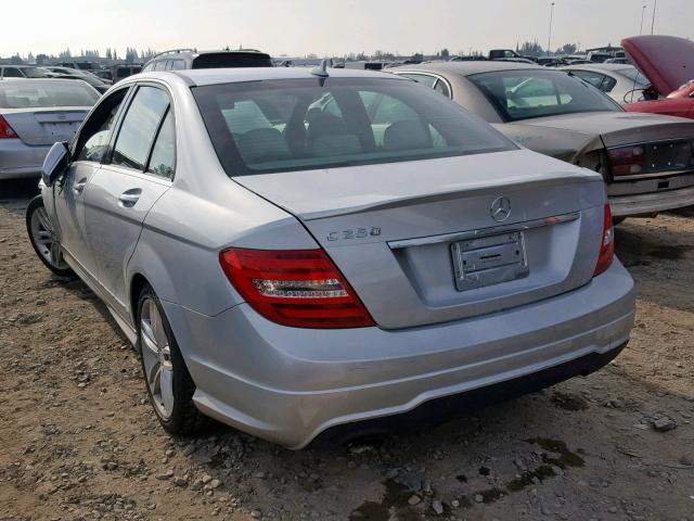 WDDGF4HBXDR300131 - 2013 MERCEDES-BENZ C 250 SILVER photo 3