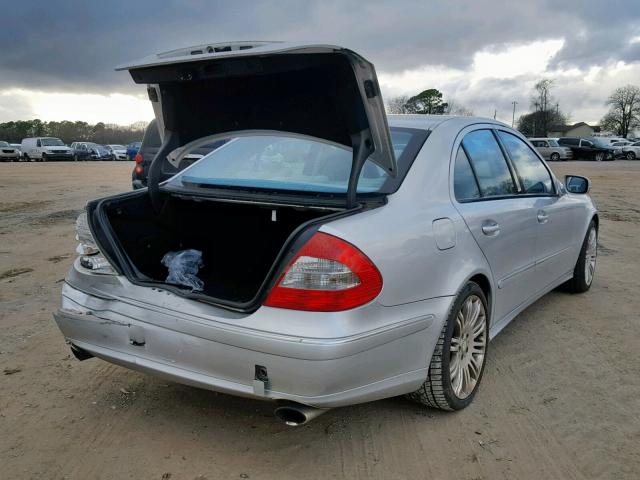 WDBUF56X78B203791 - 2008 MERCEDES-BENZ E 350 SILVER photo 4