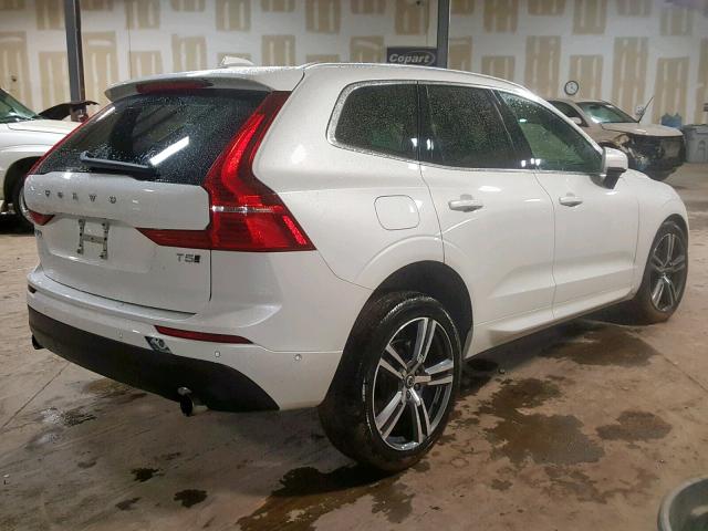 YV4102RK2J1008436 - 2018 VOLVO XC60 T5 WHITE photo 4