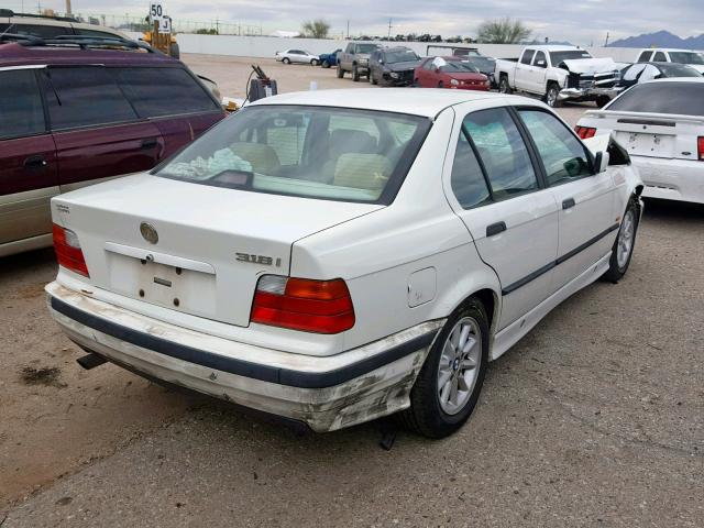 WBACC9328WEE59939 - 1998 BMW 318 I WHITE photo 4