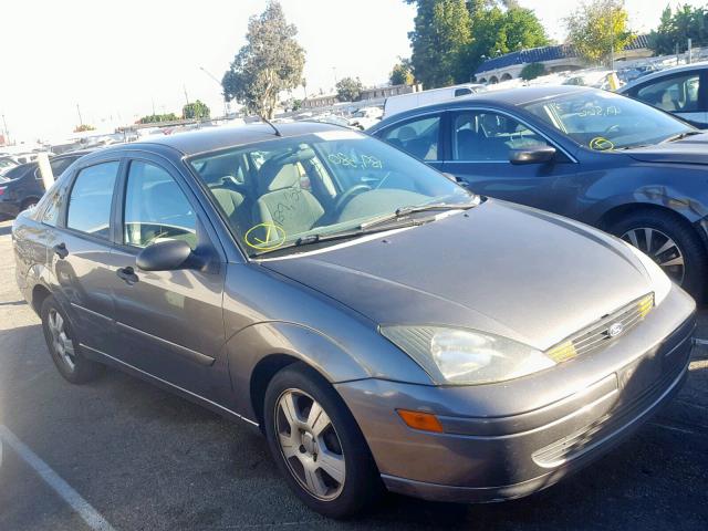 1FAFP34Z43W245603 - 2003 FORD FOCUS SE C GRAY photo 1