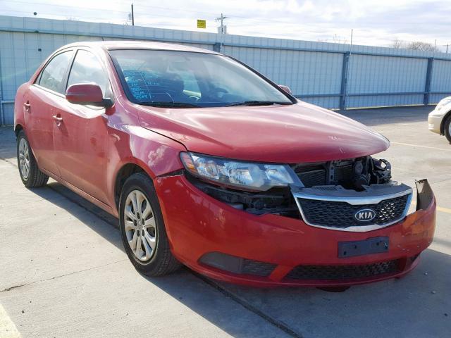 KNAFU4A28D5648102 - 2013 KIA FORTE EX RED photo 1