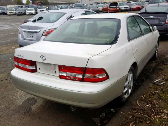 JT8BF28G1Y5081169 - 2000 LEXUS ES 300 WHITE photo 4