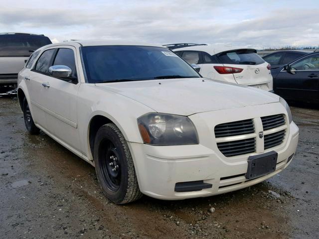 2D4FV47T16H417055 - 2006 DODGE MAGNUM SE WHITE photo 1