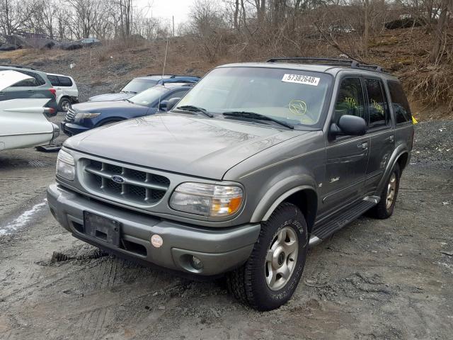 1FMDU85P2YZB51192 - 2000 FORD EXPLORER L GREEN photo 2