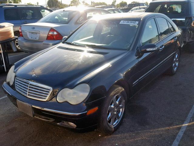 WDBRF61J12F292224 - 2002 MERCEDES-BENZ C 240 BLACK photo 2