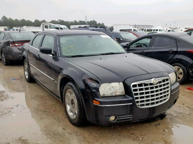 2C3LA53G28H305673 - 2008 CHRYSLER 300 TOURIN BLACK photo 1