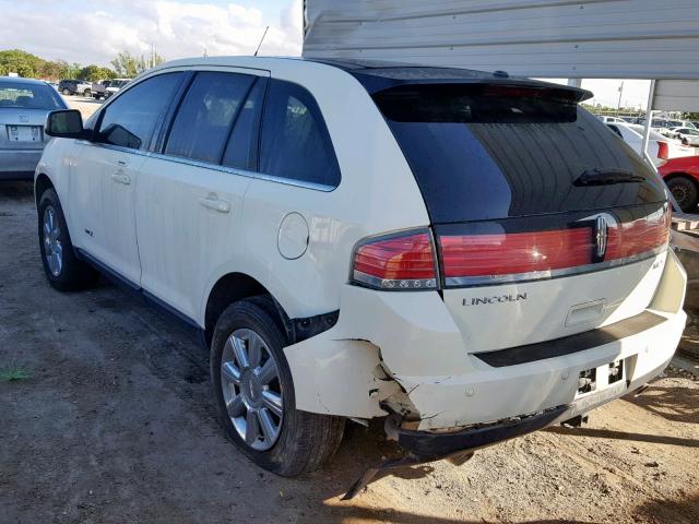 2LMDU68C47BJ03888 - 2007 LINCOLN MKX WHITE photo 3