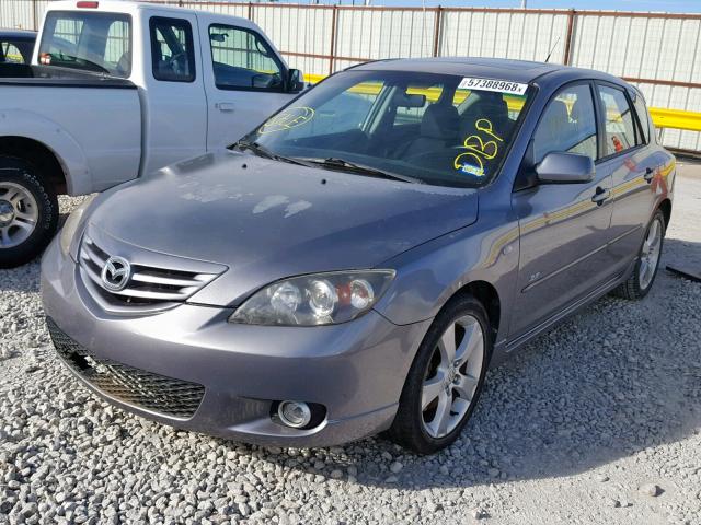 JM1BK343951266109 - 2005 MAZDA 3 HATCHBAC GRAY photo 2