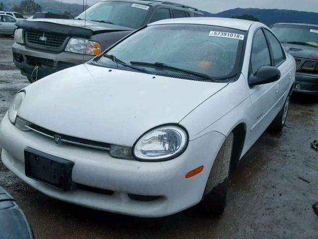 1B3ES46C1YD515412 - 2000 DODGE NEON BASE WHITE photo 2