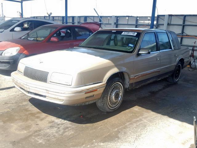 1C3XV66L5PD128052 - 1993 CHRYSLER NEW YORKER GOLD photo 2