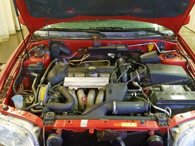 YV1VW2550YF511392 - 2000 VOLVO V40 RED photo 7