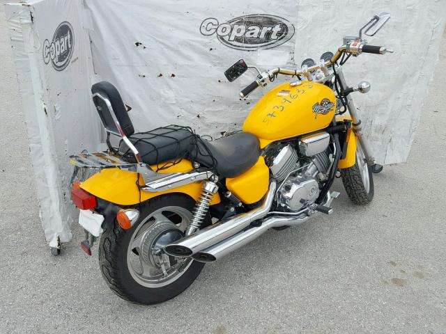 JH2RC4317RM000861 - 1994 HONDA VF750 C YELLOW photo 4