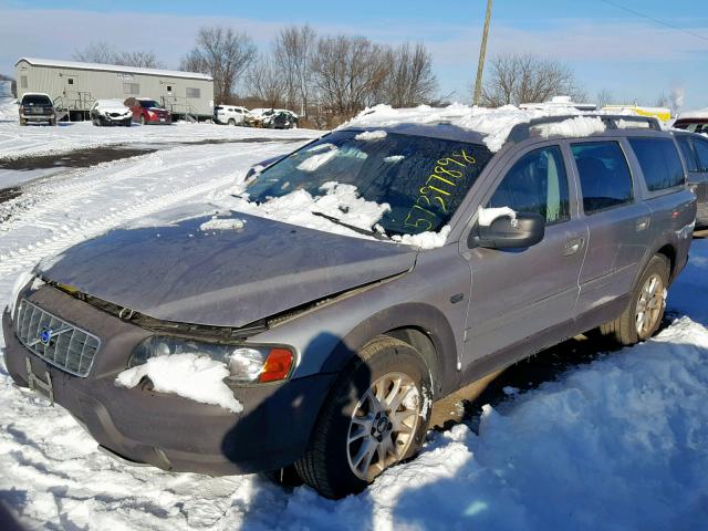 YV1SZ59H241155860 - 2004 VOLVO XC70 GREEN photo 2