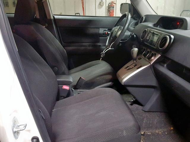 JTLKE50E491087240 - 2009 TOYOTA SCION XB Ақ фото 5