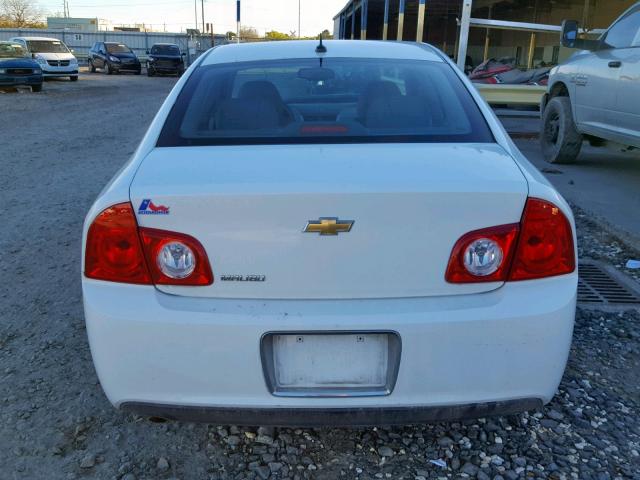 1G1ZB5EB8AF166279 - 2010 CHEVROLET MALIBU LS WHITE photo 9