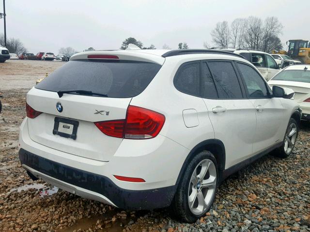 WBAVM5C58FVV94571 - 2015 BMW X1 XDRIVE3 WHITE photo 4