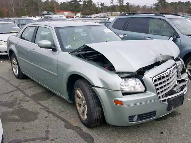 2C3KA53G76H217811 - 2006 CHRYSLER 300 TOURIN GREEN photo 1