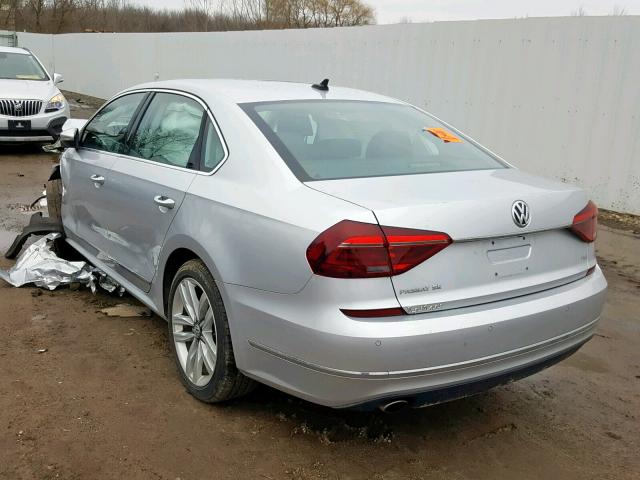 1VWGT7A30HC061671 - 2017 VOLKSWAGEN PASSAT SE GRAY photo 3