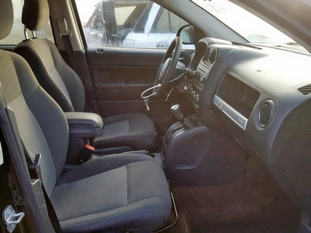 1C4NJCBA2FD273355 - 2015 JEEP COMPASS SP შავი ფოტო 5