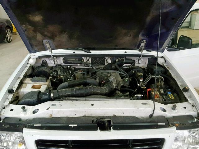 1FTYR10U11TA64386 - 2001 FORD RANGER WHITE photo 7