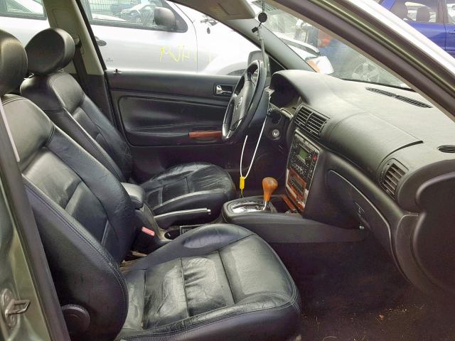 WVWWH63B63E165299 - 2003 VOLKSWAGEN PASSAT GLX 绿色 照片 5