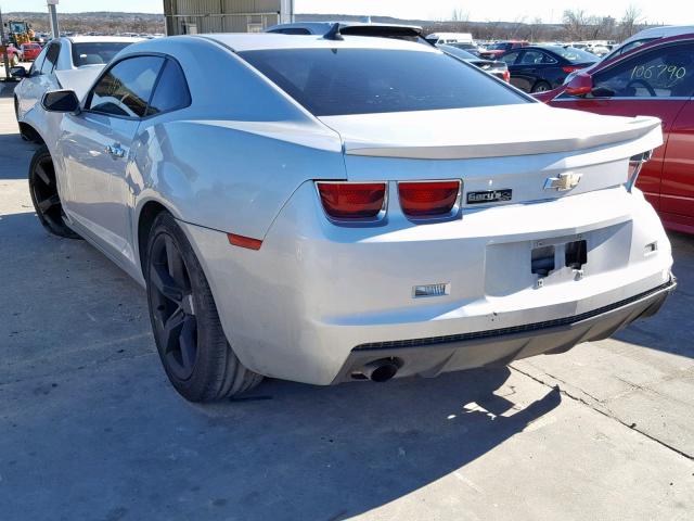 2G1FA1E3XD9164747 - 2013 CHEVROLET CAMARO LS SILVER photo 3